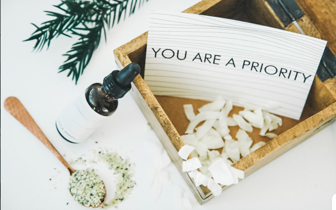 Why CBD Oil is the Best Gift for Mom This Mother’s Day
