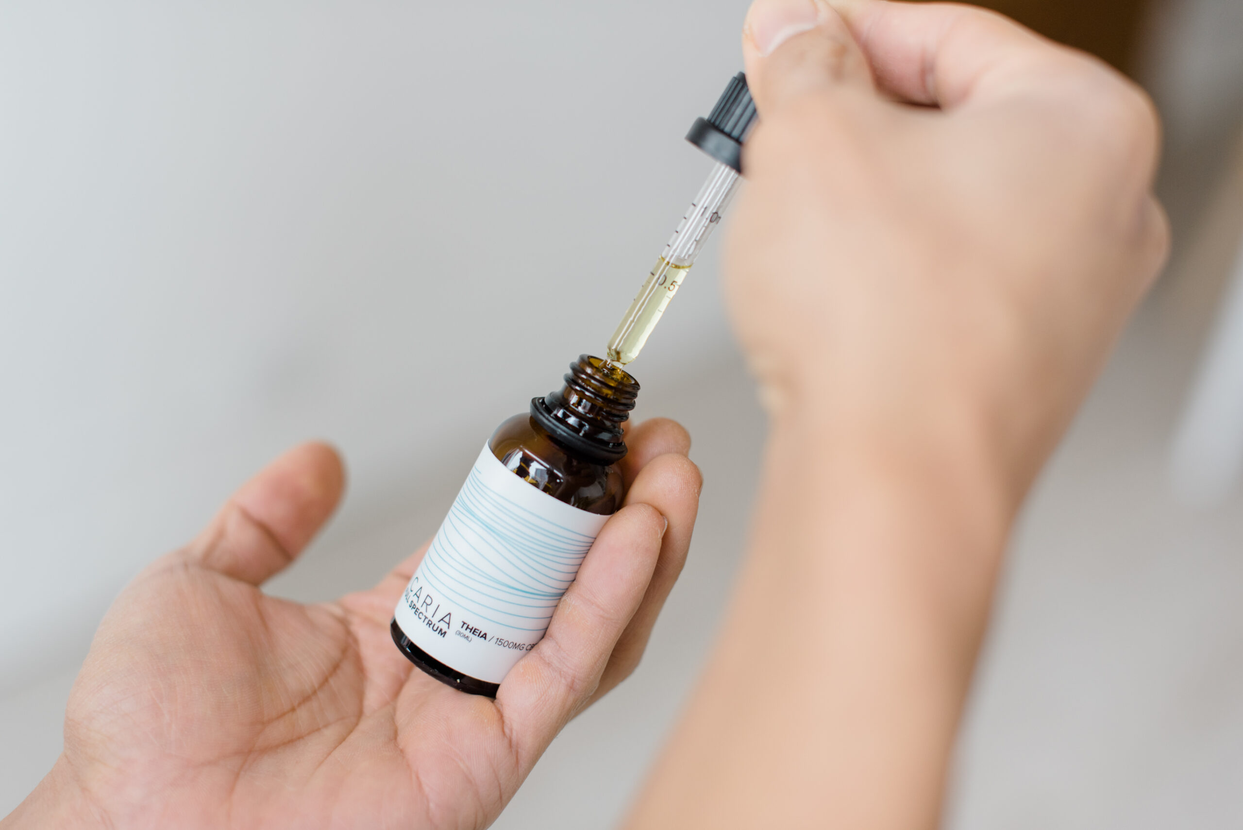 From Plant to Bottle: How Is CBD Oil Made?